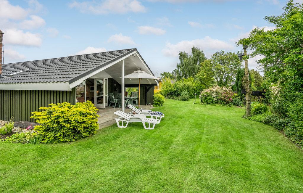 Semesterhus - Skovmose Strand , Danmark - F09538 14