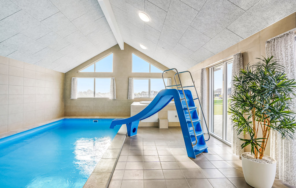 Feriehuse - Mommark Strand , Danmark - F09393 2