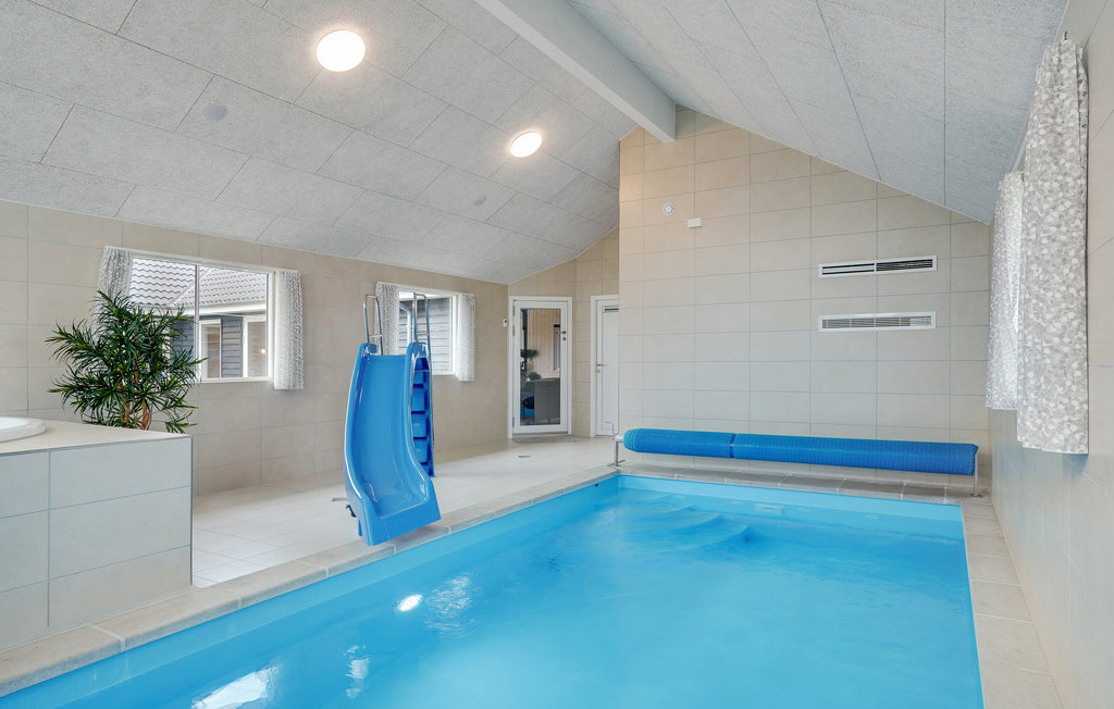 Feriehuse - Mommark Strand , Danmark - F09383 10