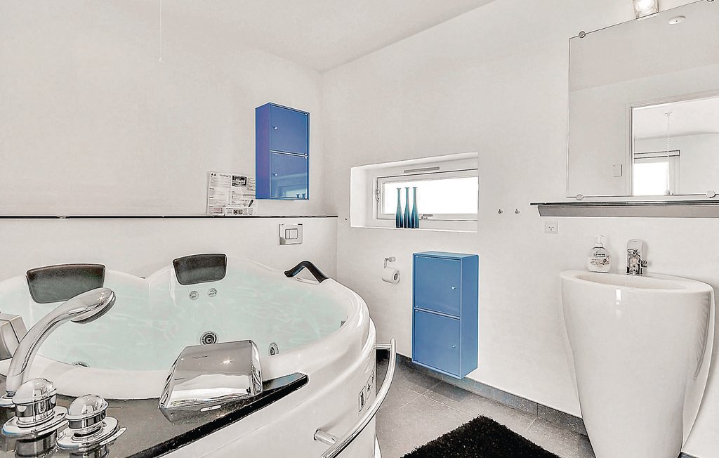 Semesterhus - Kegnæs , Danmark - F09004 28