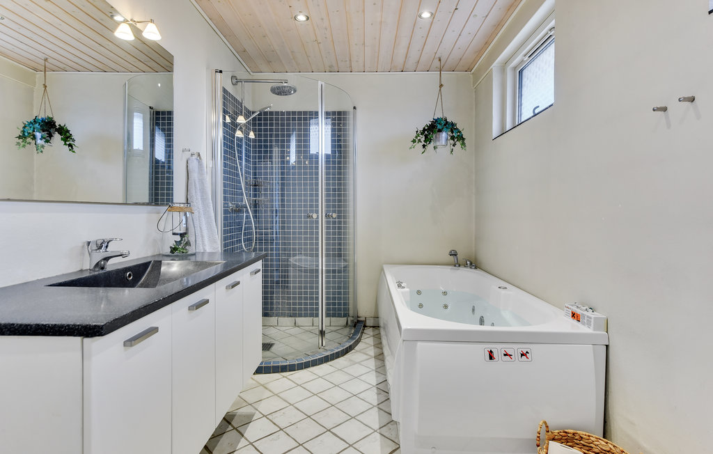 Semesterhus - Skovmose Strand , Danmark - F09186 6