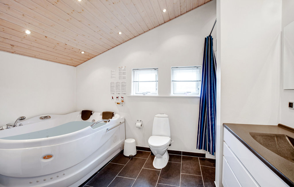 Feriehuse - Skovmose Strand , Danmark - F09518 7