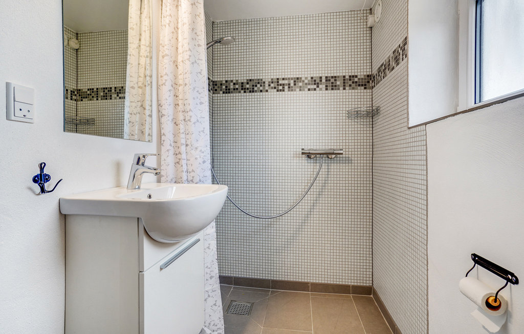 Feriehus - Skovmose Strand , Danmark - F09388 17