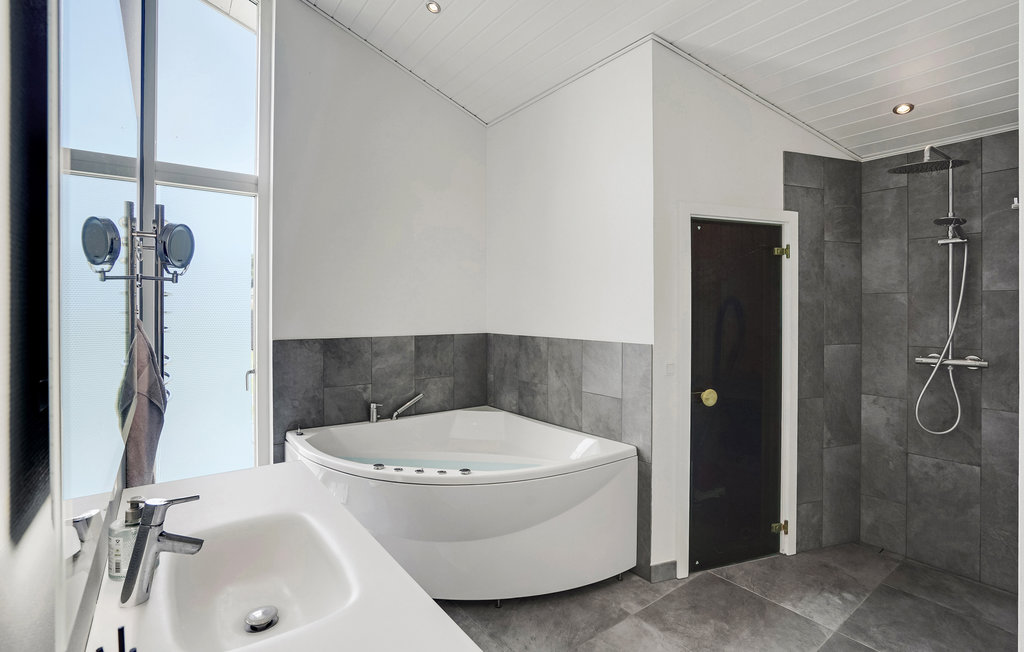 Semesterhus - Mommark , Danmark - F09211 23