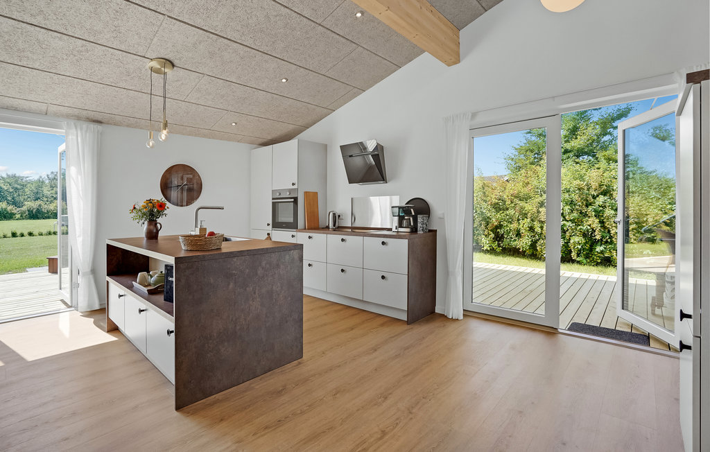 Feriehus - Skovmose Strand , Danmark - F09427 18
