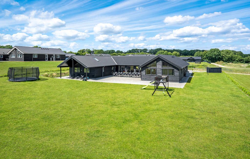 Feriehus - Mommark Strand , Danmark - F09398 1