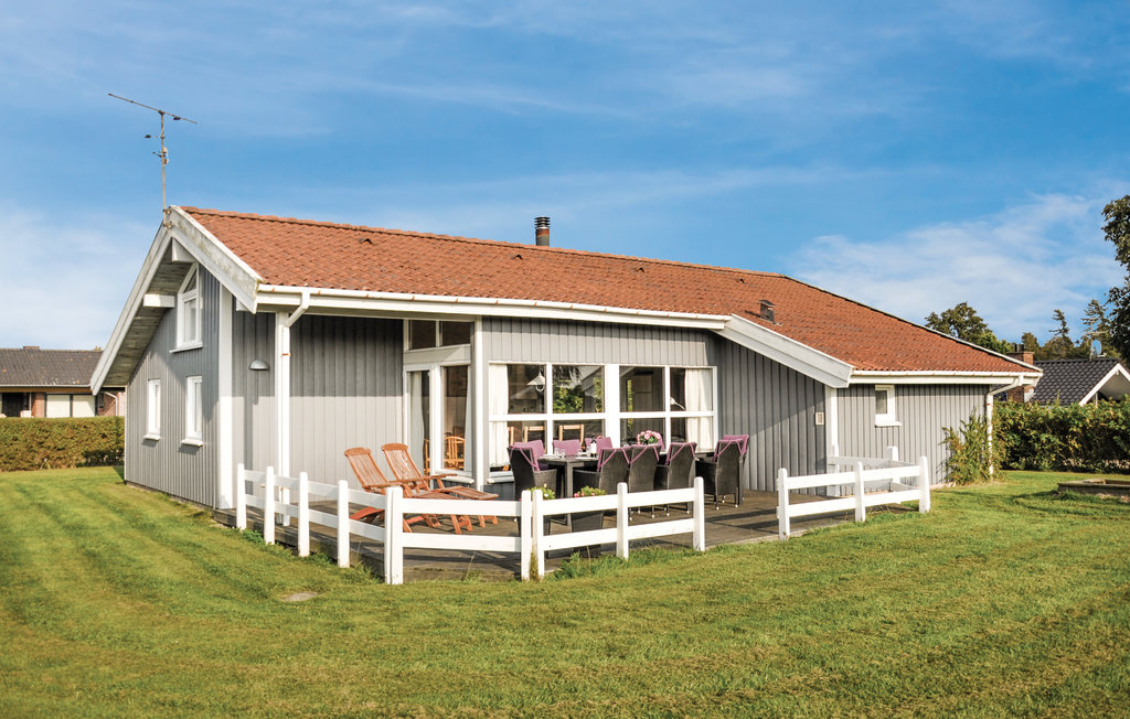 Semesterhus - Skovmose Strand , Danmark - F09060 1
