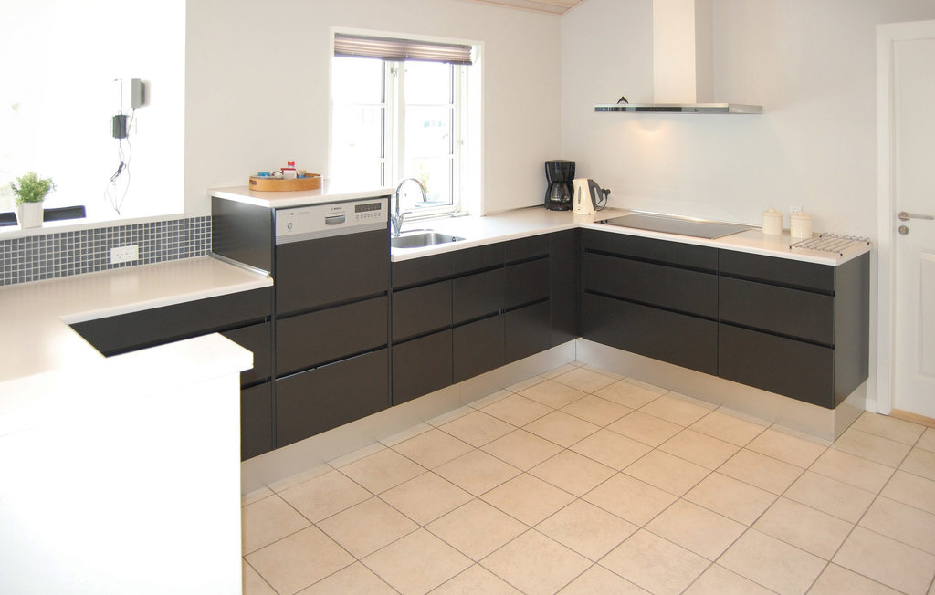 Feriehuse - Skovmose Strand , Danmark - F09254 10