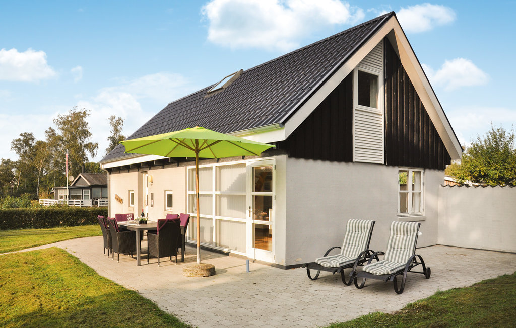Semesterhus - Skovmose Strand , Danmark - F09270 1