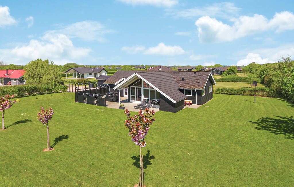 Feriehus - Skovmose Strand , Danmark - F09286 1