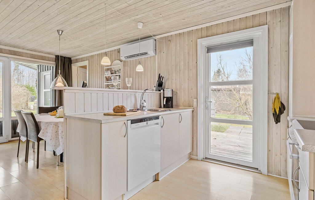 Semesterhus - Skovmose Strand , Danmark - F09537 8