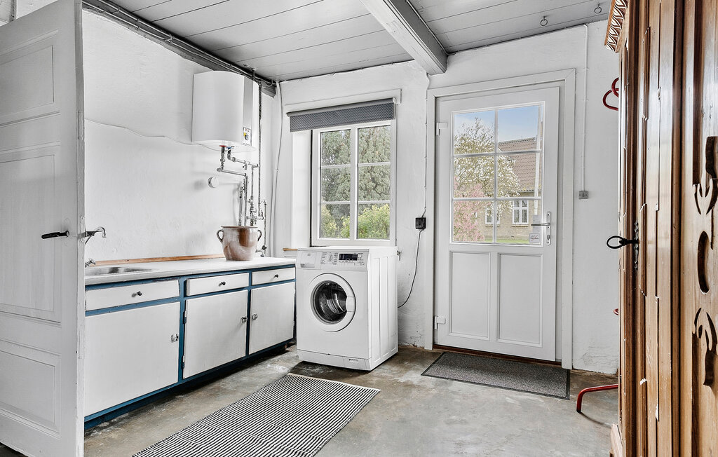 Semesterhus - Augustenborg Strand , Danmark - F09528 19