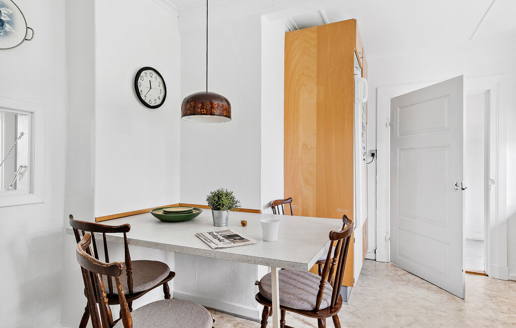 Semesterhus - Augustenborg Strand , Danmark - F09528 6