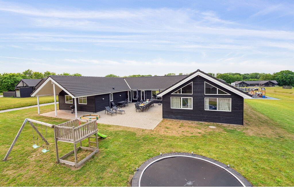 Feriehuse - Mommark Strand , Danmark - F09383 1