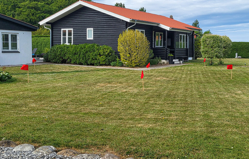 Semesterhus - Naldmose Strand , Danmark - F09525 12