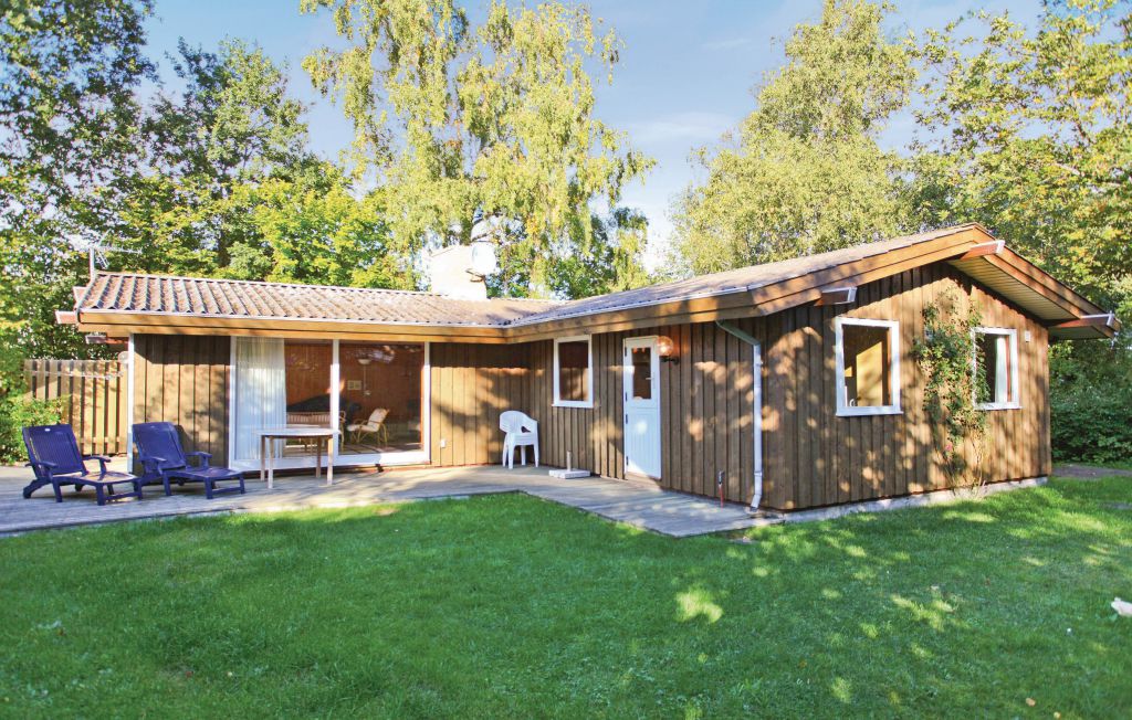 Semesterhus - Bjerge Sydstrand , Danmark - F2046 1