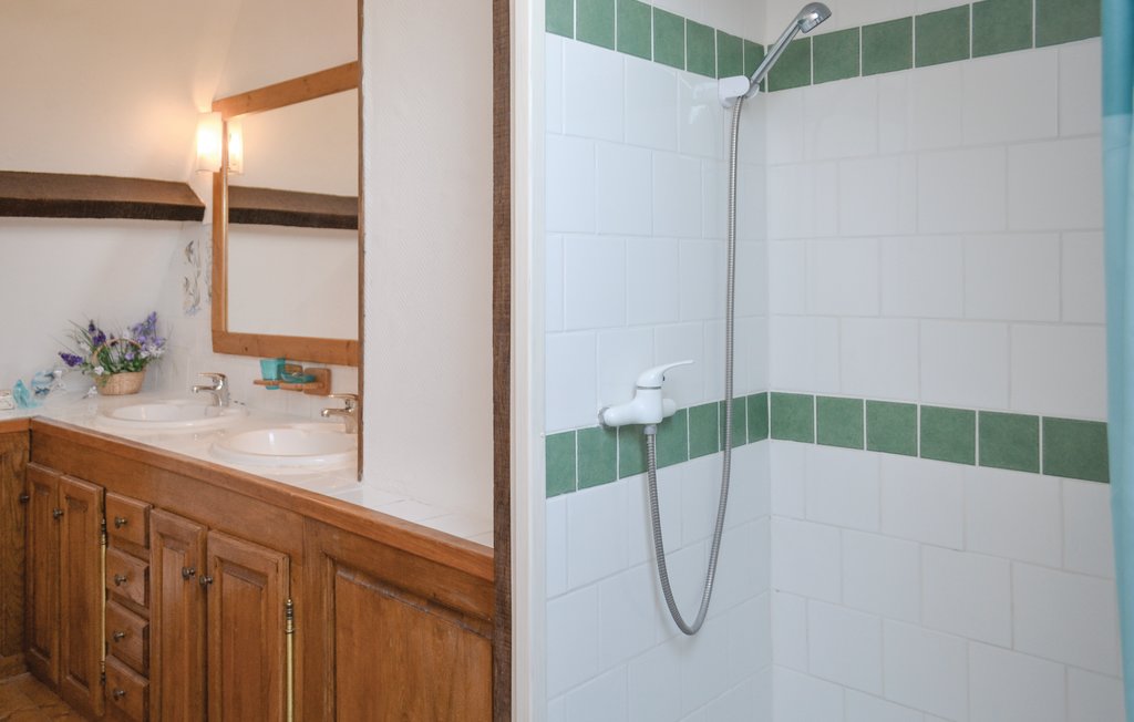 Semesterhus - La-Chapelle-Saint-Jean , Frankrike - FAD151 15