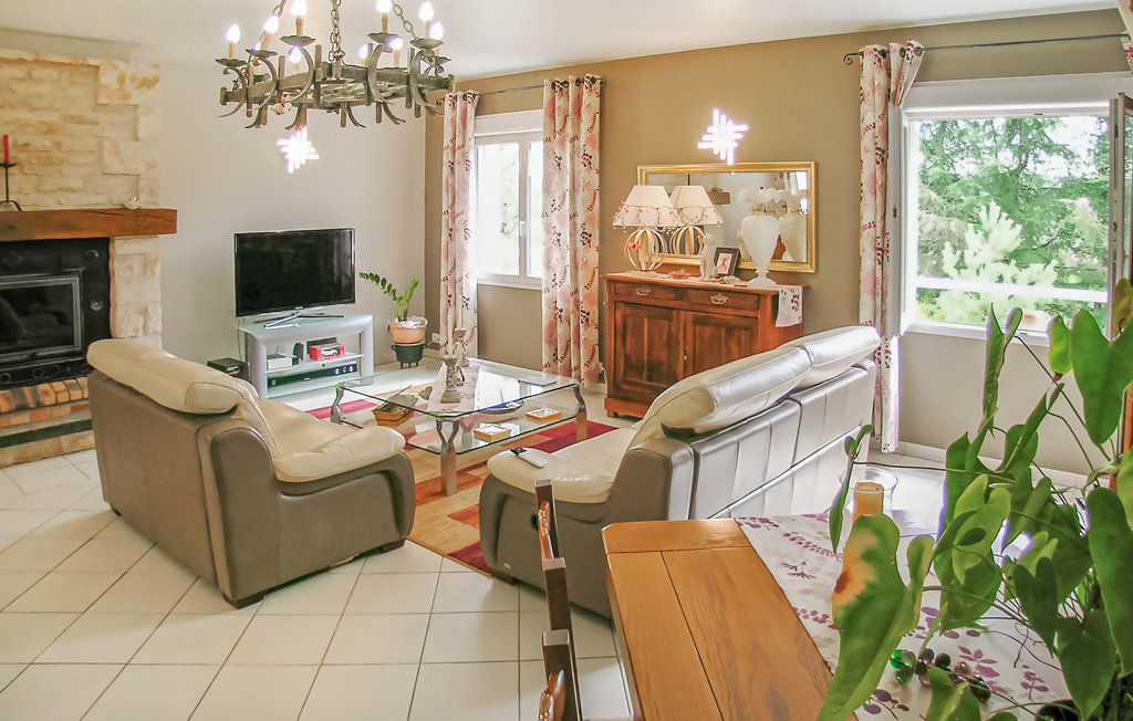 Holiday home - Savignac les Eglises , France - FAD745 18