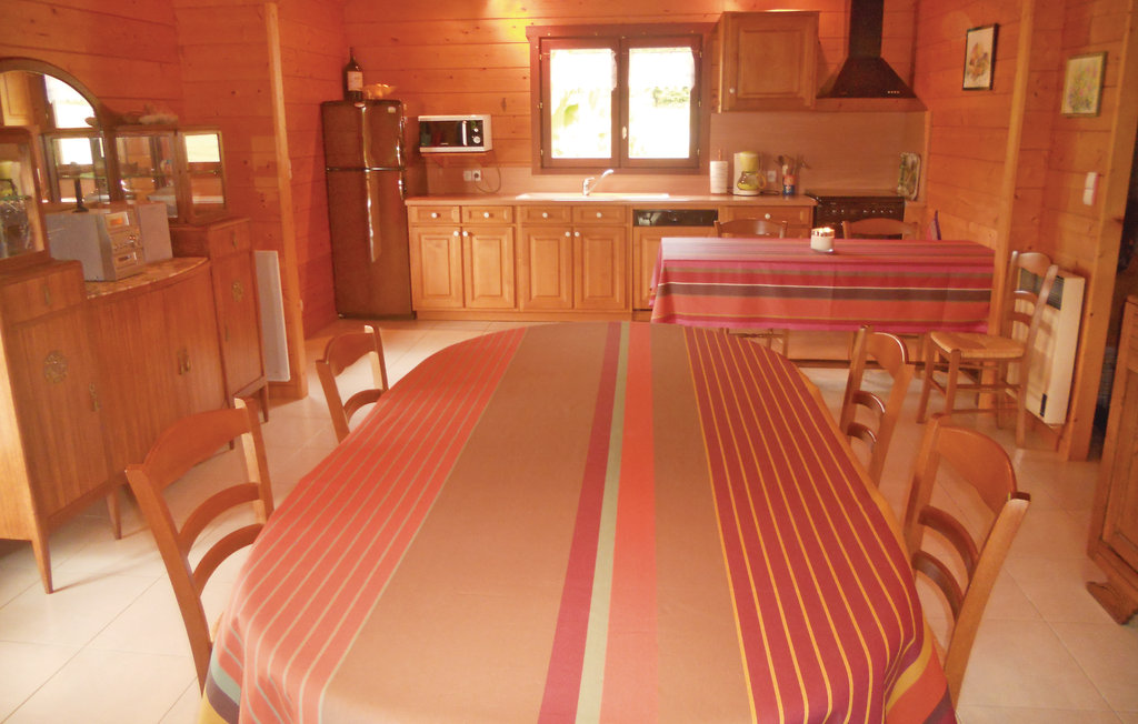 Semesterhus - Sceau-Saint-Angel , Frankrike - FAD735 10