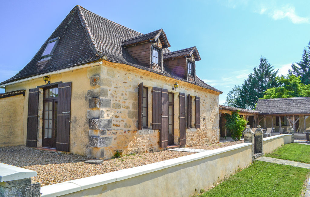 Semesterhus - Eglise Neuve D'Issac , Frankrike - FAD799 13