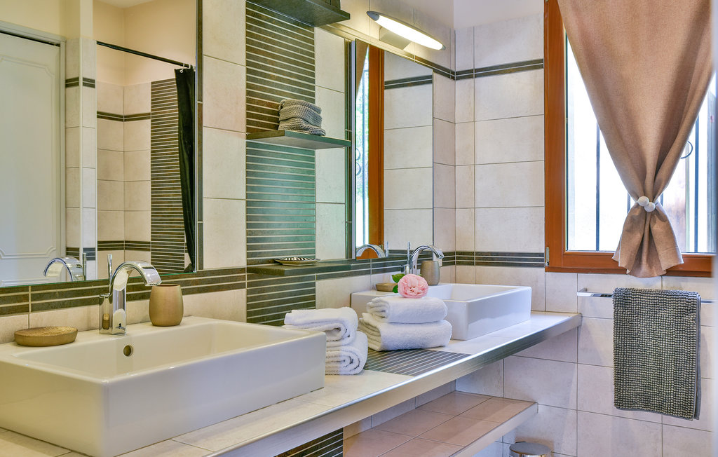 Location de vacances - Les Eyzies de Tayac Sireuil , France - FAD231 22