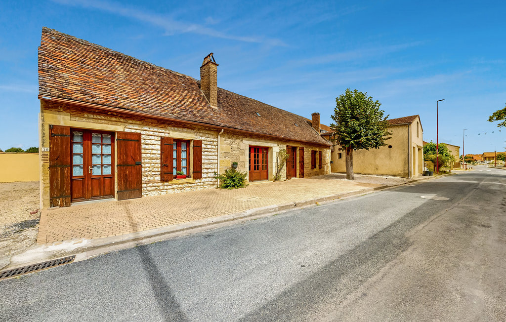 Semesterhus - St Pierre D'Eyraud , Frankrike - FAD784 1