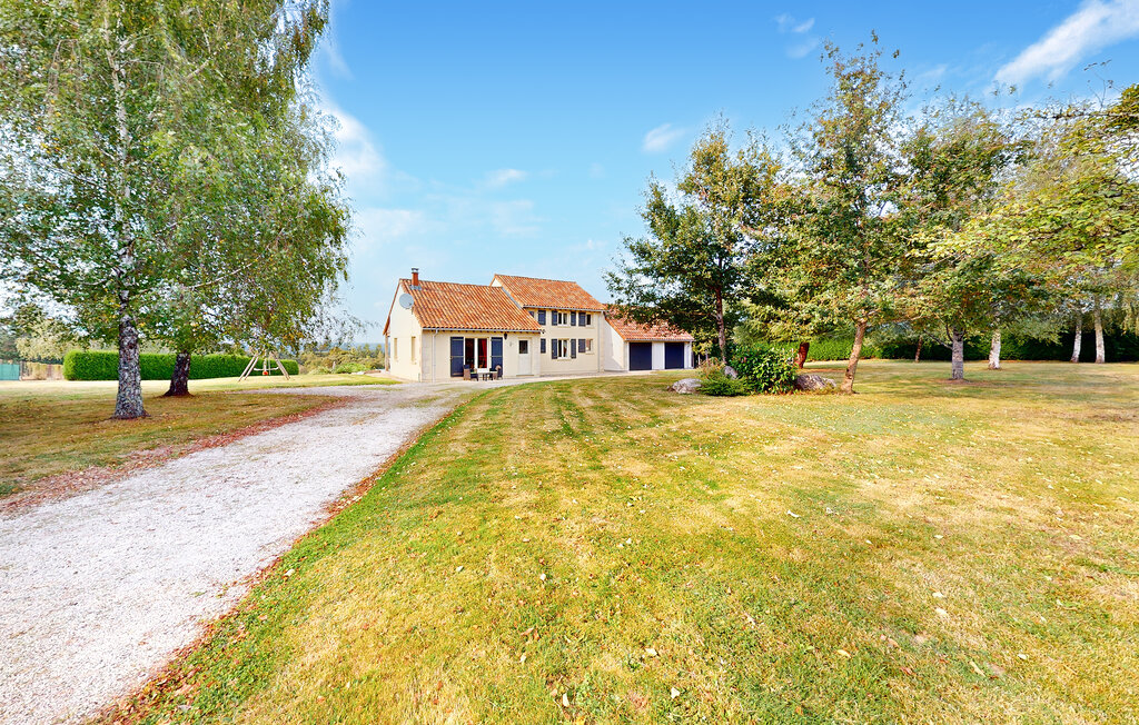 Semesterhus - St. Saud Lacoussiere , Frankrike - FAD801 16