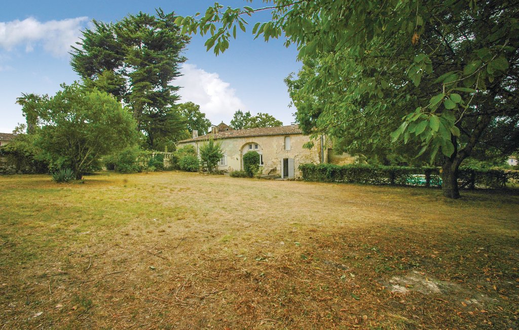 Feriehus - St Germain , Frankrike - FAG701 1