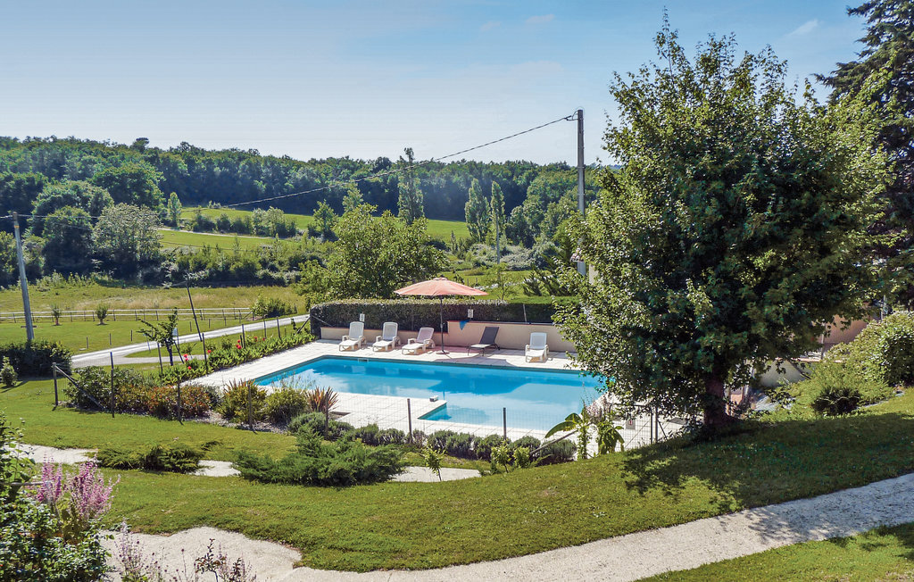 Semesterhus - Bourgougnague , Frankrike - FAT704 13