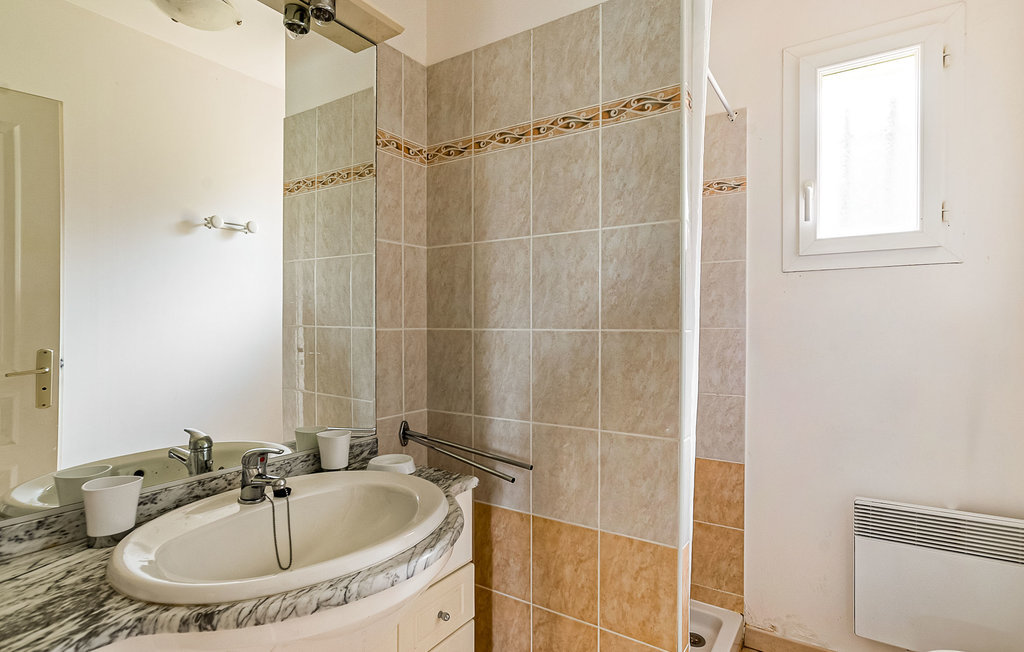 Semesterhus - Beauville , Frankrike - FAT705 17