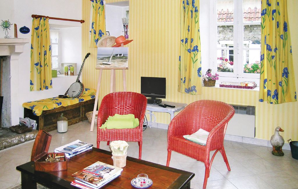 Semesterhus - Pleumeur Gautier , Frankrike - FBC465 2