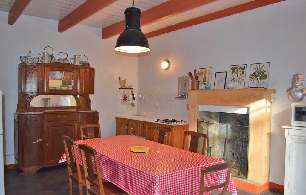 Semesterhus - Lancerf , Frankrike - FBC246 3