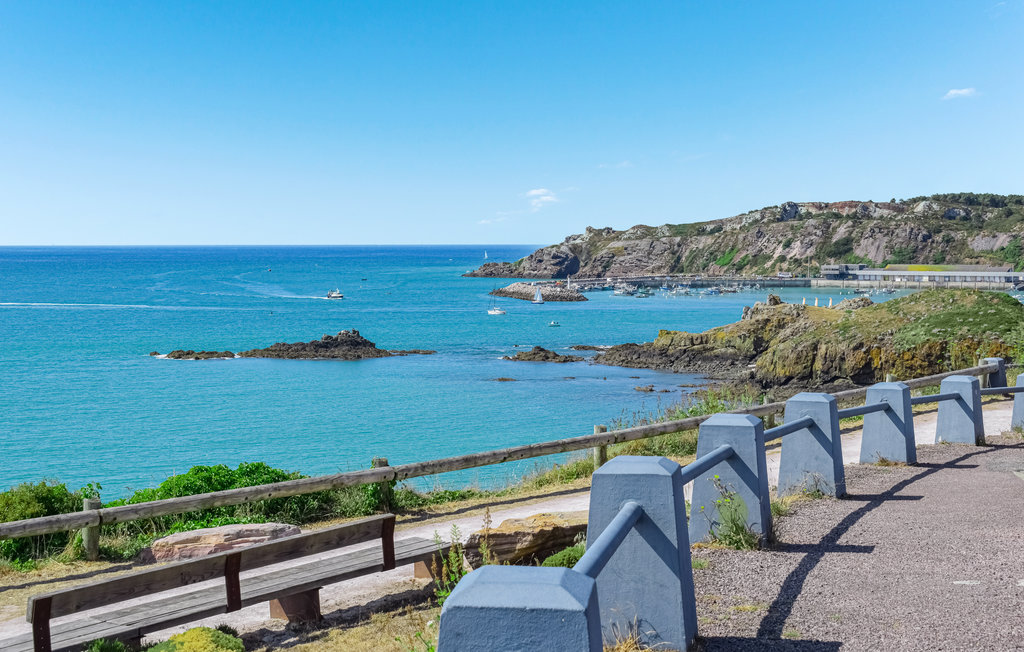 Semesterhus - Erquy , Frankrike - FBC803 18