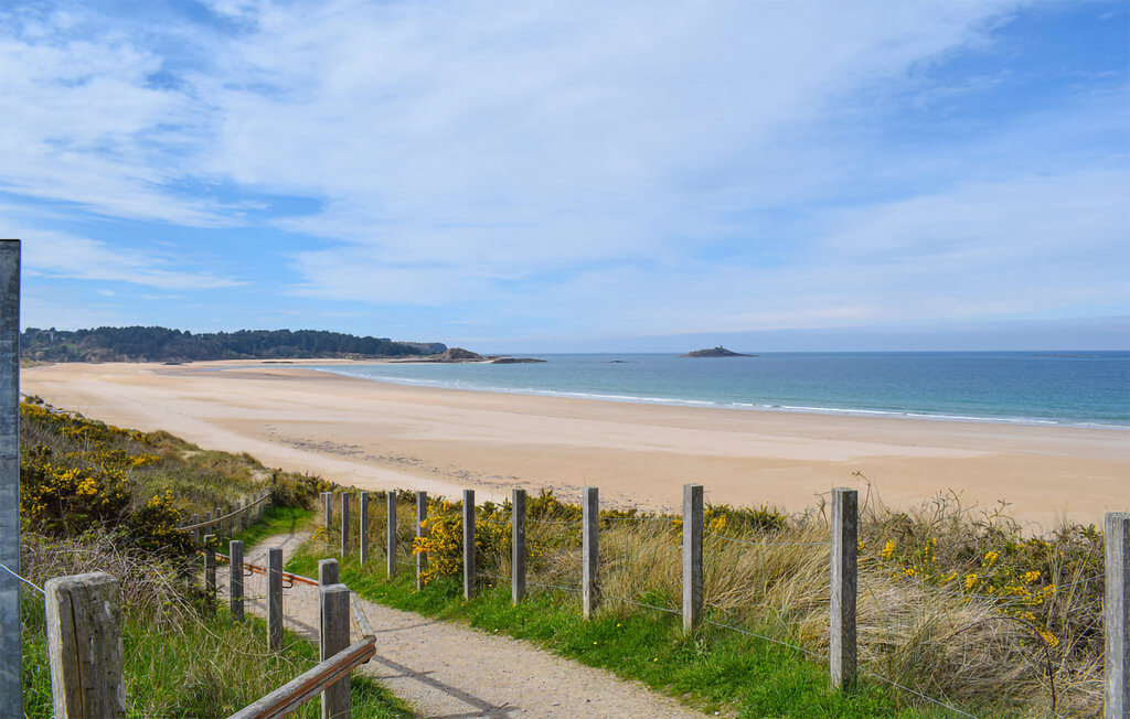 Location de vacances - Hillion , France - FBC861 39