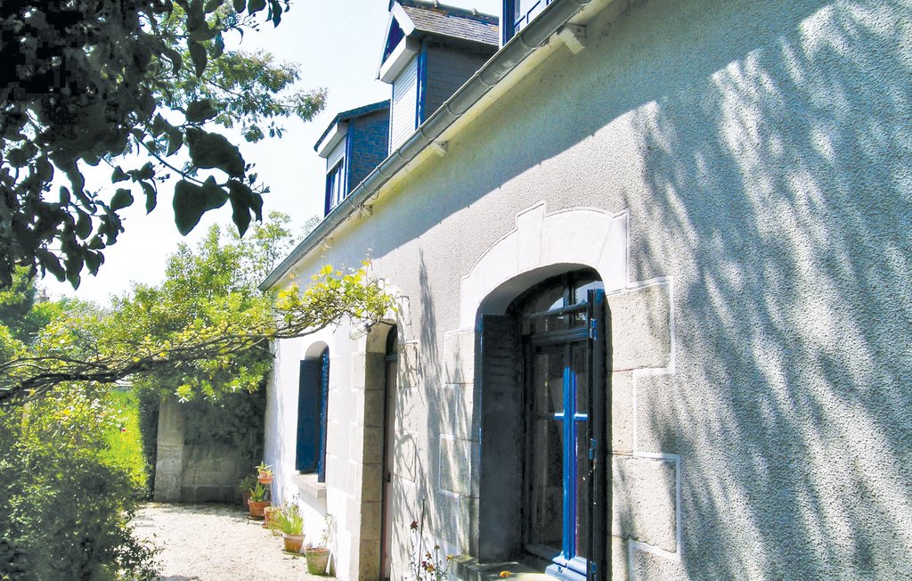 Genießen Sie die erholsame Lage dieses traditionellen Steinhauses in ruhiger Lage nahe einem Fluss.

Ihr einfaches Ferienhaus liegt eingebettet in eine grüne Landschaft und lädt zu einem naturnahen..