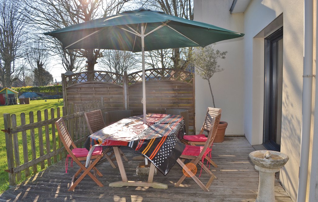 Semesterhus - Plomeur , Frankrike - FBF279 3