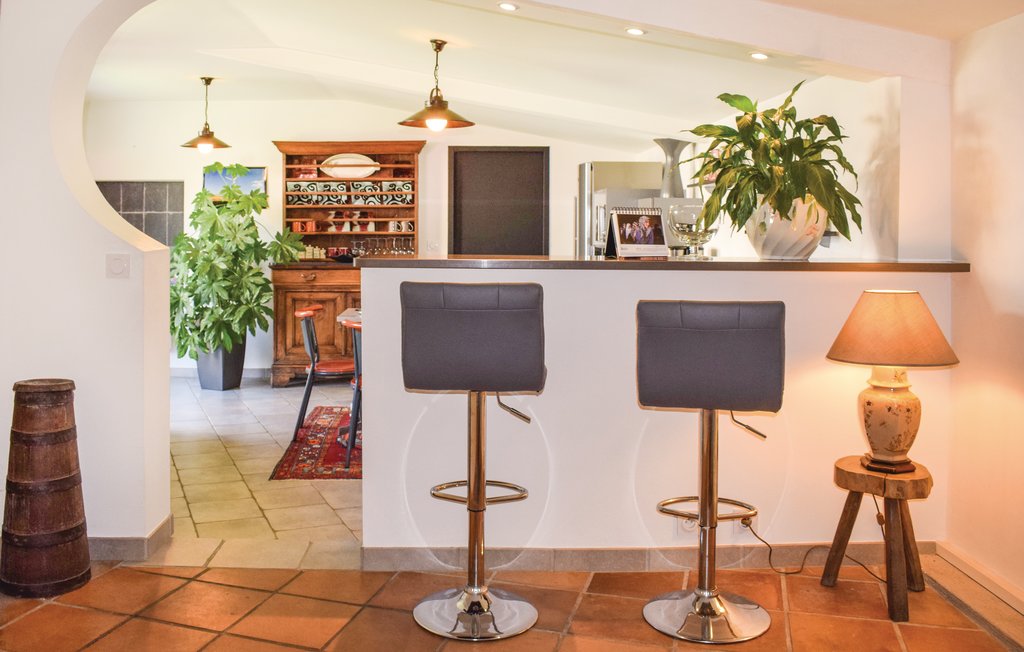 Semesterhus - Santec , Frankrike - FBF225 19