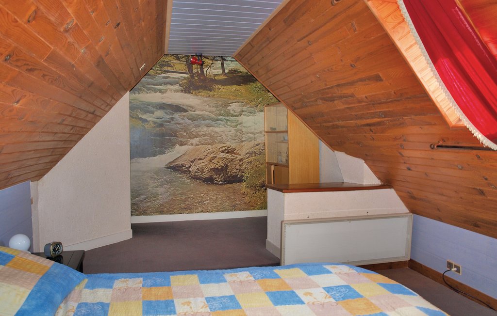Semesterhus - Garlan , Frankrike - FBF058 11