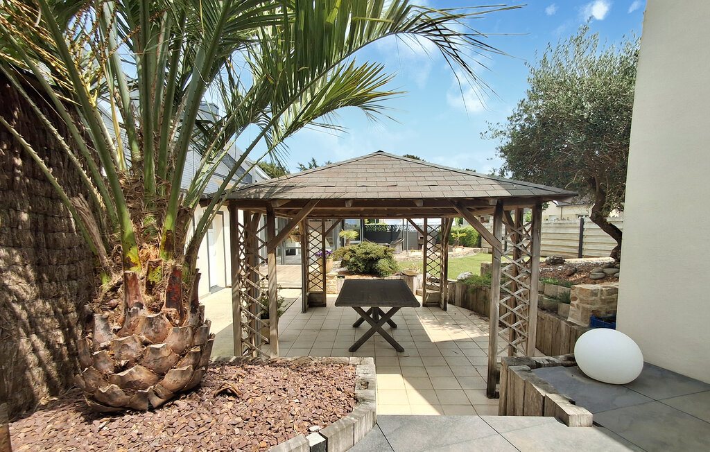 Location de vacances - Landivisiau , France - FBF785 11