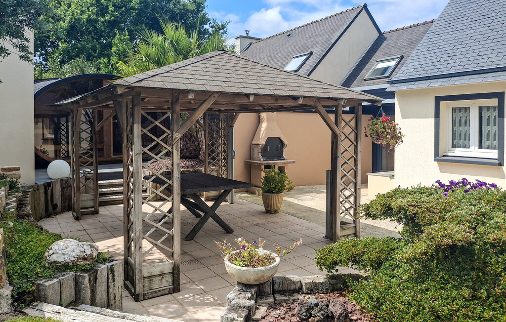 Location de vacances - Landivisiau , France - FBF785 12