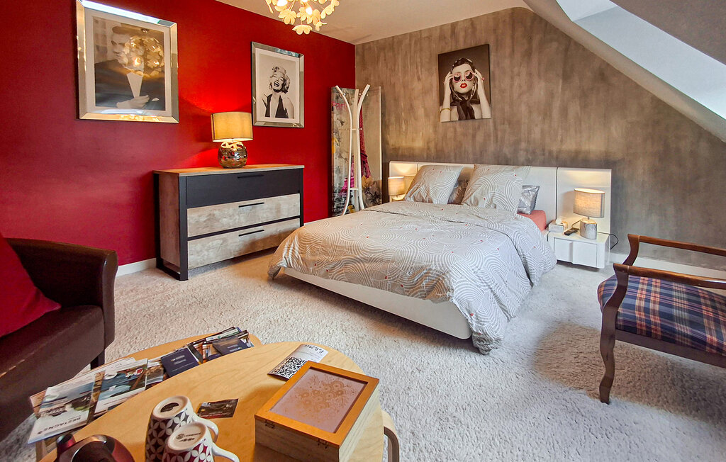 Location de vacances - Landivisiau , France - FBF785 24