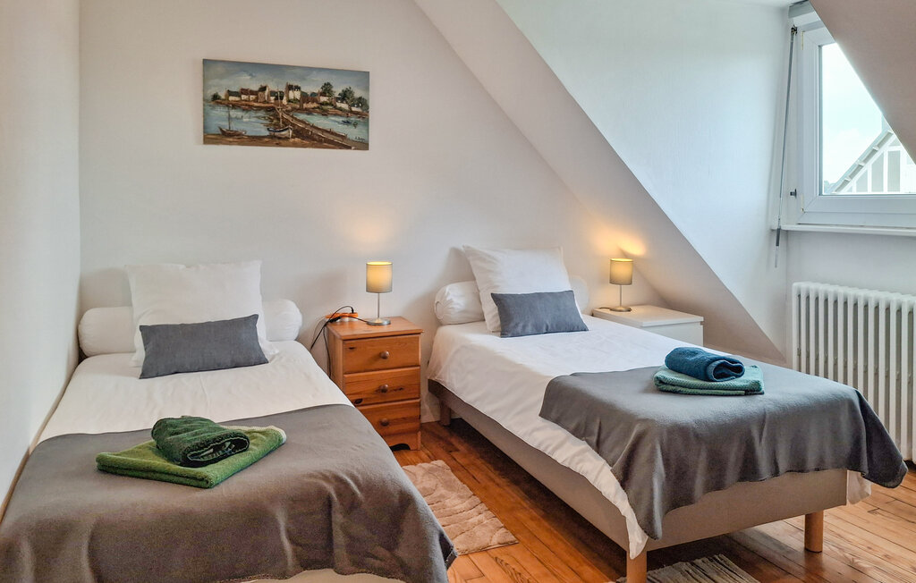 Location de vacances - Saint-Martin-des-Champs , France - FBF787 8