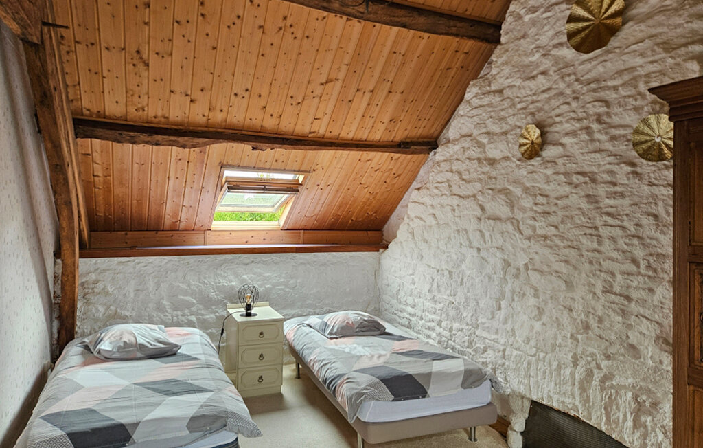 Location de vacances - Noyal-Sous-Bazouges , France - FBI122 18