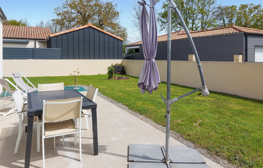 Location de vacances - Chauvé , France - FBL074 12