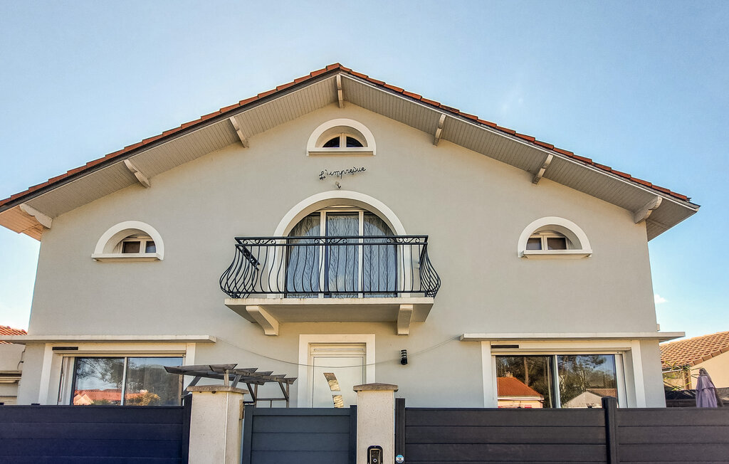 Ferienhaus - Saint Michel Chef Chef , Frankreich - FBL077 1