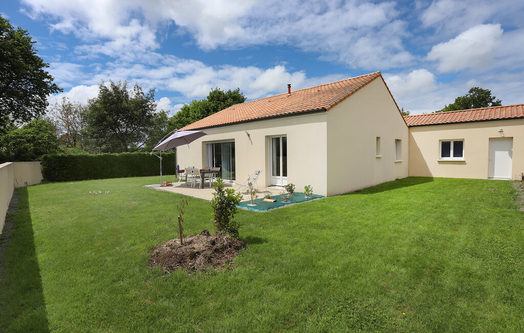 Location de vacances - Chauvé , France - FBL074 1