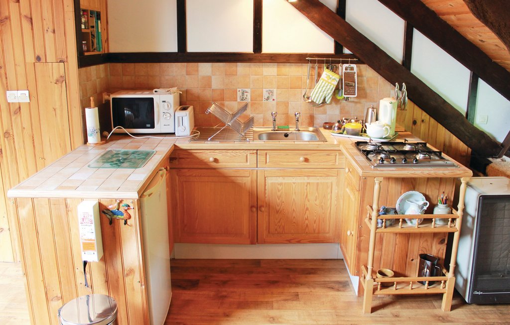 Holiday home - Melrand , France - FBM218 12