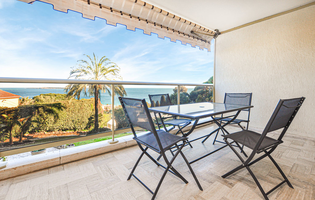 Holiday rental Cannes , France FCA310 Novasol