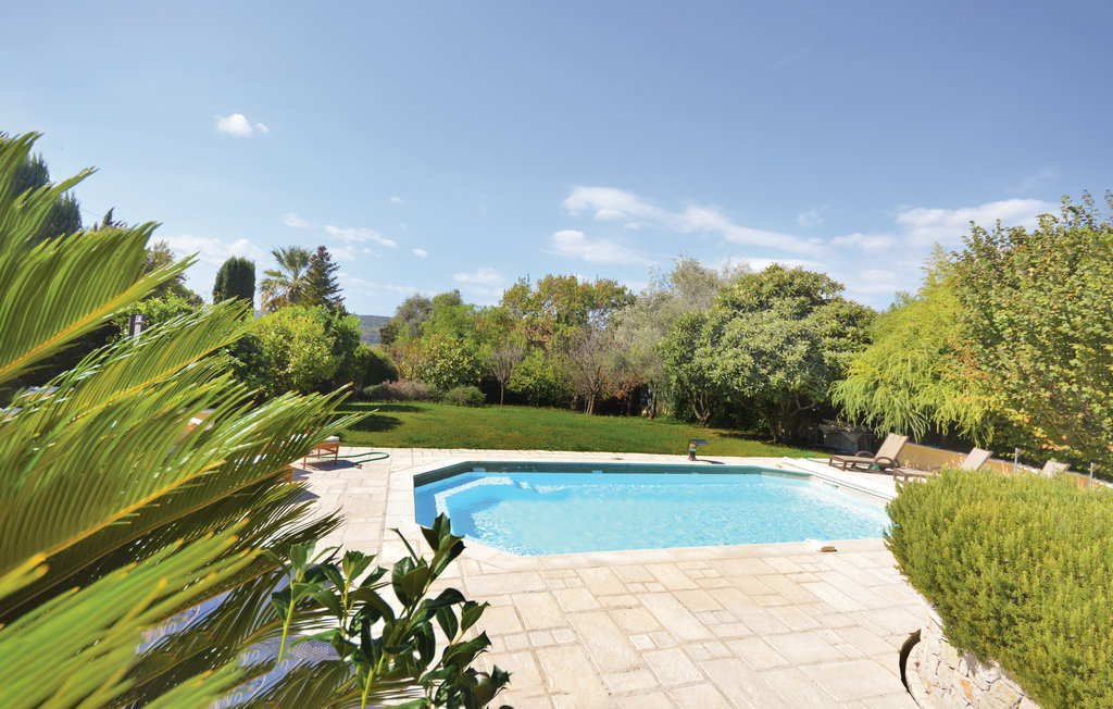 Location de vacances La colle sur loup , France Novasol