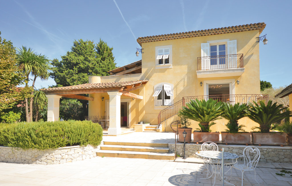 Location de vacances La colle sur loup , France Novasol